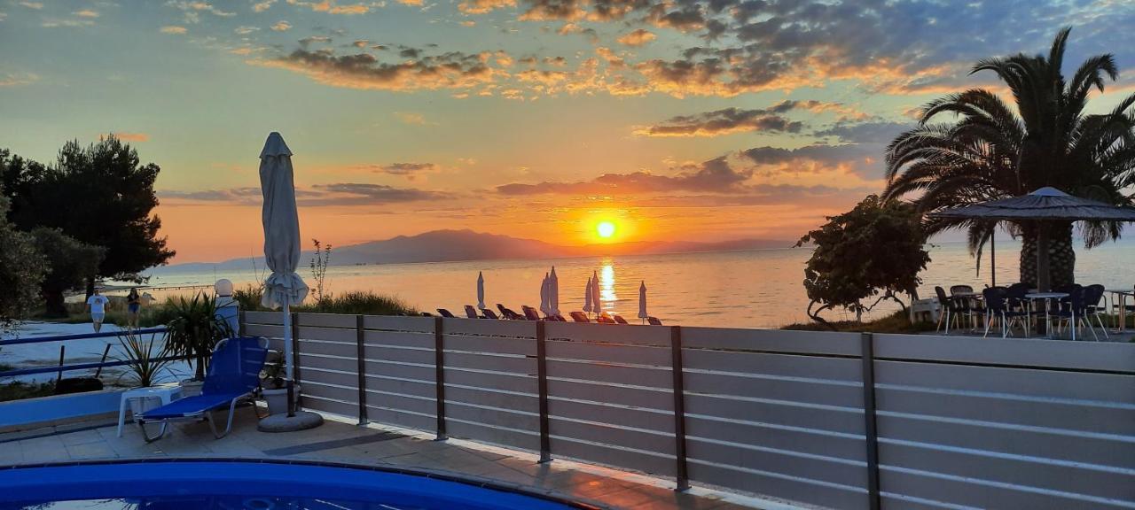 Hotel Golden Sunset Skala Rachoni  Zewnętrze zdjęcie